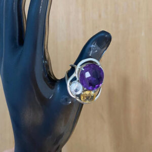 Anel citrino, quartzo e ametista