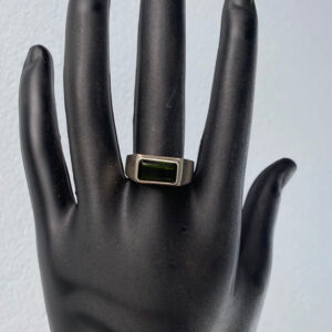 Anel turmalina verde