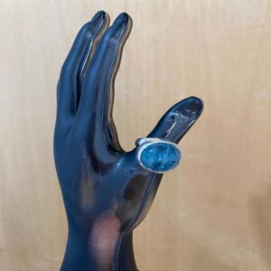 Anel água marinha cabochão