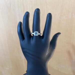 Anel água marinha sobreposta