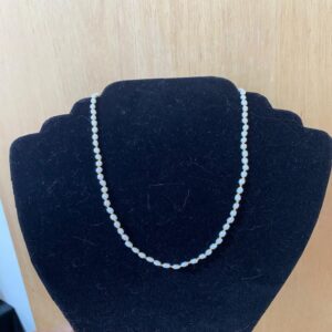Colar pérolas 6mm